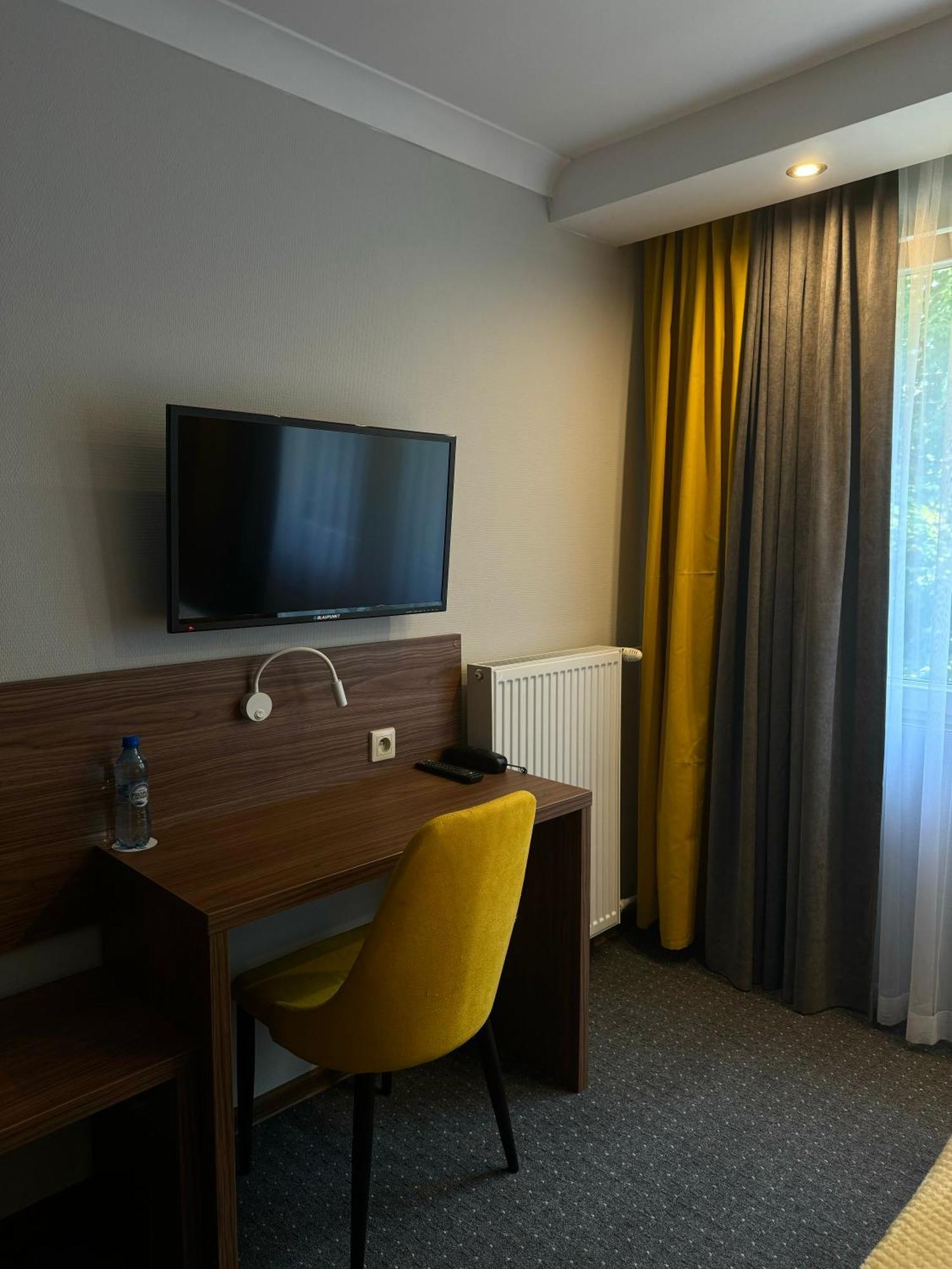 Hotel Europa Elblag Exteriör bild