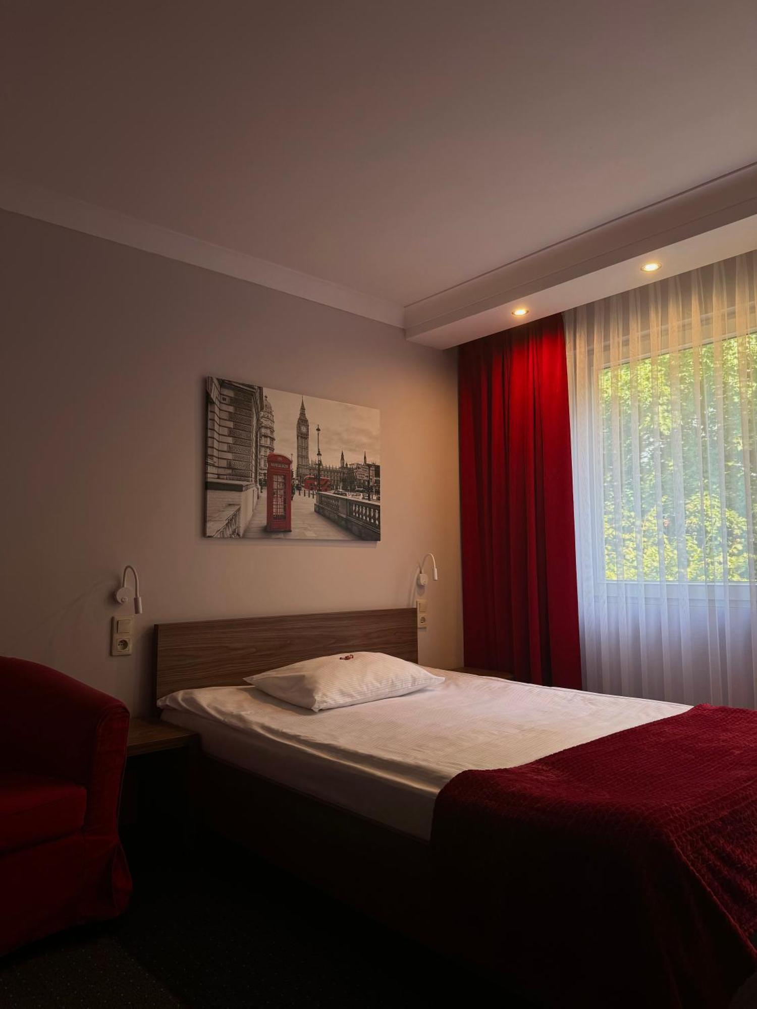 Hotel Europa Elblag Exteriör bild