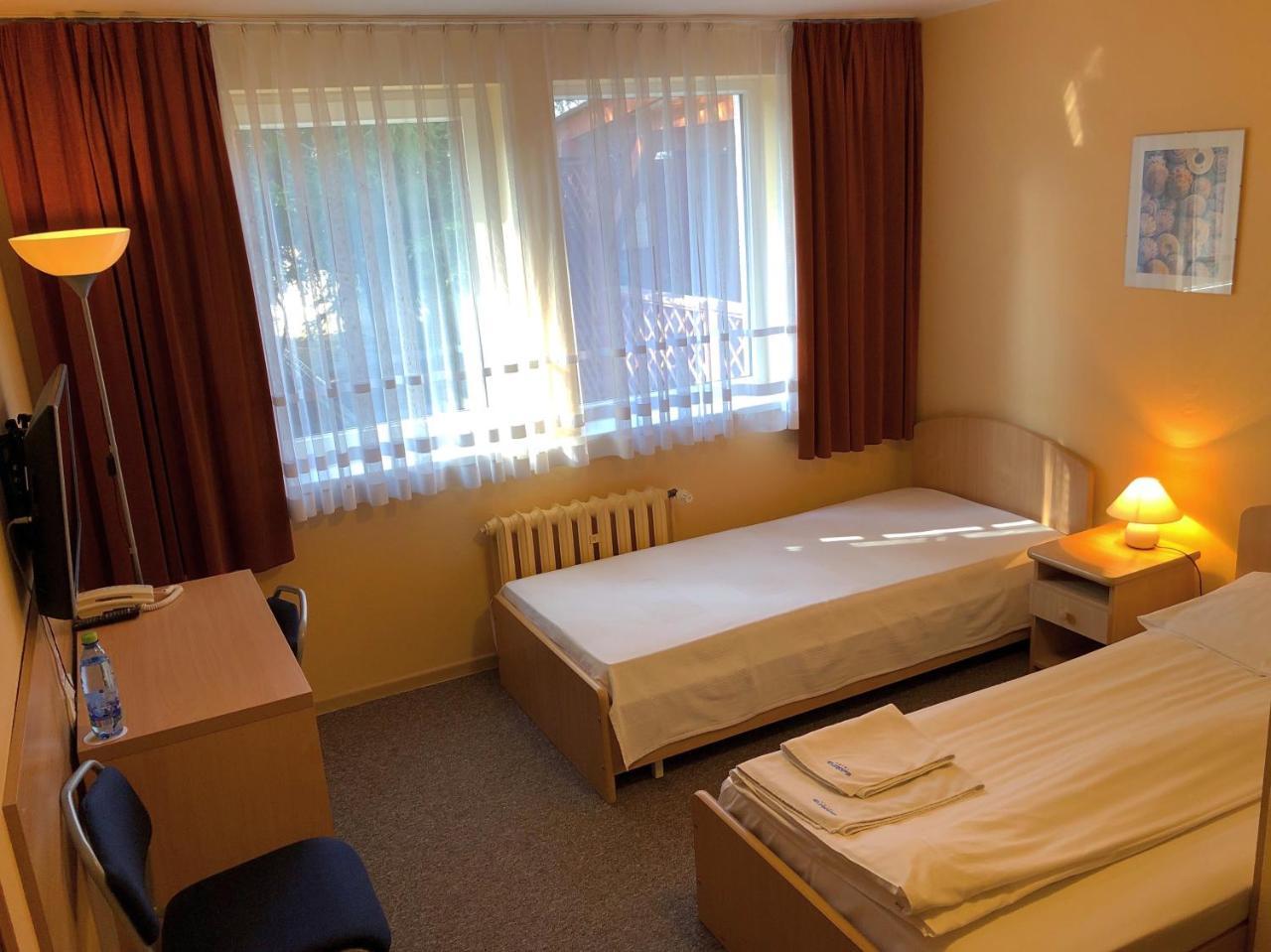 Hotel Europa Elblag Rum bild